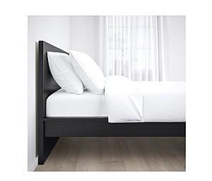 Pat IKEA Malm black-brown Lonset 180×200 cm