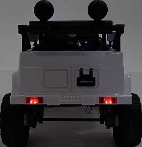 Maşină electrică RT Toyota FJ Cruiser White
