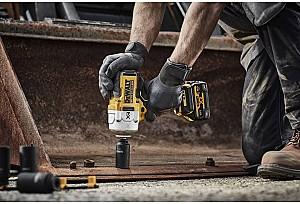 Masina de insurubat cu impact Dewalt DCF961NT