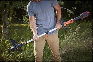 Trimmer pentru iarba BLACK&DECKER BCSTE636L1