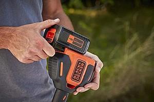 Trimmer pentru iarba BLACK&DECKER BCSTE636L1