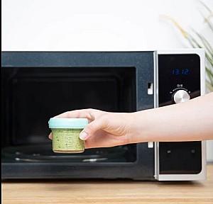 Set de recipiente alimentare Babymoov 4 boluri gradate din sticla 240 ml