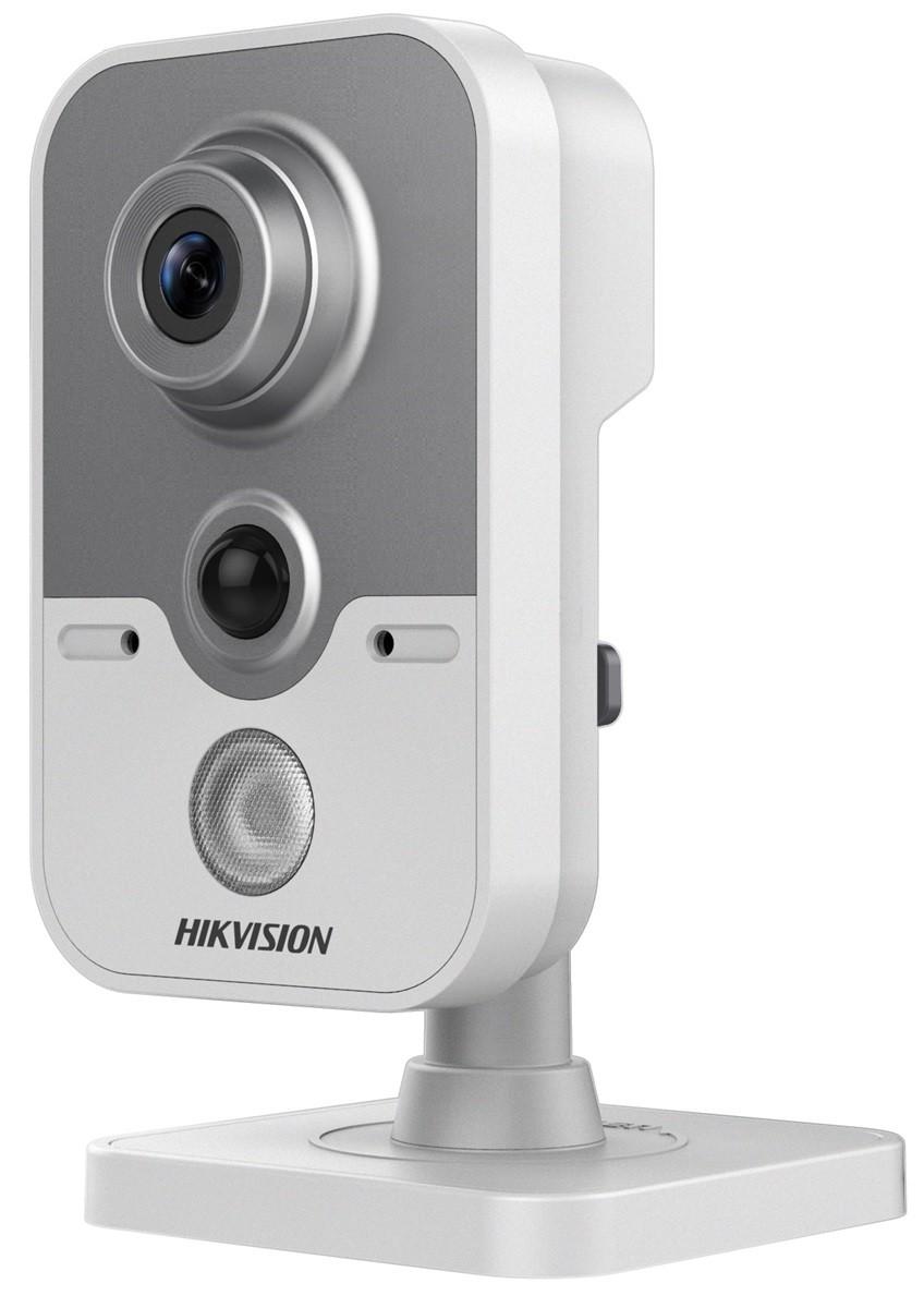 Camera de supraveghere video Hikvision DS-2CE38D8T-PIR