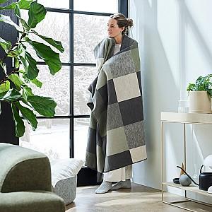 Pled IBENA Jacquard Cotton Blanket Hamilton with GOTS certificate Green
