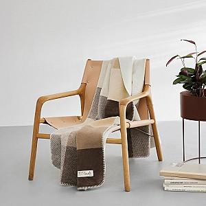 Pled s.Oliver Jacquard Blanket Beige