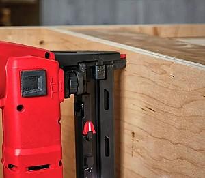 Capsator electric Milwaukee M18FNCS18GS-0X