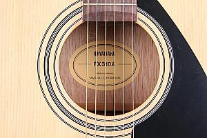 Chitara electro-acustica YAMAHA FX310II