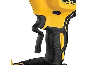 Pistol de batut cuie Dewalt DCN682D2