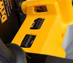 Pistol de batut cuie Dewalt DCN692N