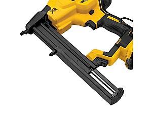 Pistol de batut cuie Dewalt DCN681N