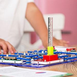 Constructor DOKA Lumina si Culoare RGB D70700