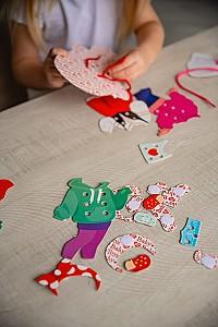 Set de jucarii Far Far Land Imbraca Papusa (292500)