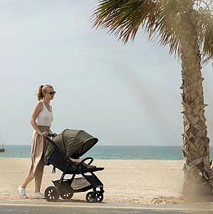 Carucior de plimbare Petite&Mars Airwalk Ultimate Gri