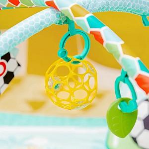 Covoras de joaca copii Bright Starts Grip & Kick Oball