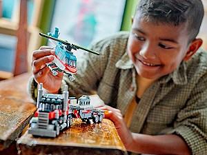 Constructor LEGO Creator Flatbed Truck With Helicopt 31146