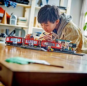 Constructor LEGO City Tramvai si statie in centrul orasului 60423