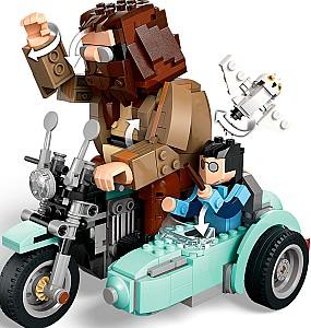 Constructor LEGO Harry Potter Plimbare cu motocicleta lui Hagrid si Harry 76443