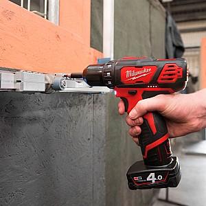 Masina de insurubat Milwaukee M12BDD-402C