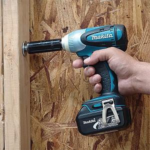 Masina de insurubat cu impact Makita DTW251Z