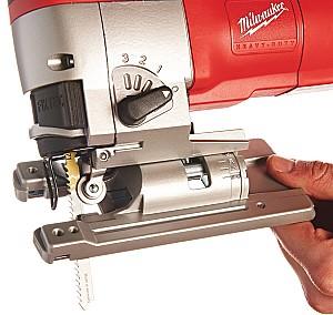 Fierastrau vertical Milwaukee JSPE 135 TX