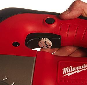 Fierastrau vertical Milwaukee JSPE 135 TX