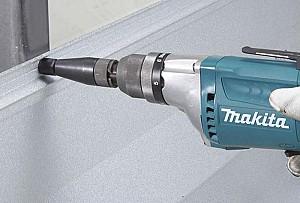 Masina de insurubat Makita FS2700K