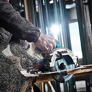 Fierastrau circular Makita DHS660Z