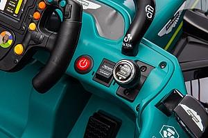 Maşină electrică VLM JE-310 ( YJ1599 )