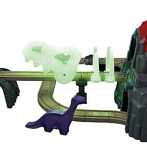  Hape Aventura Căii Ferate cu Dinozauri E3795