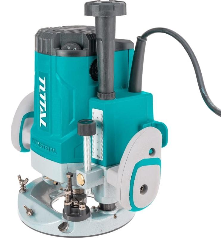 Masina de frezat Total TR111226