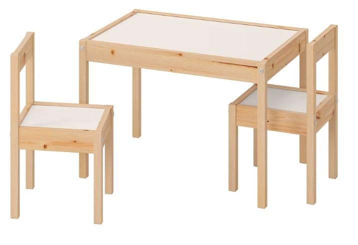 Masă de scris pentru copii IKEA Latt (+2 scaune) White/Pine