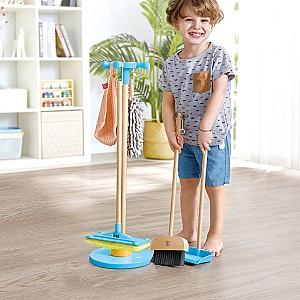 Jucarie interactiva Hape Set de curățenie din lemn