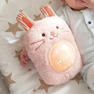 Jucarie de plus Hape Prietenul meu muzical  Huggy Momo, roz