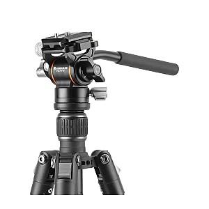 Tripied Vanguard VESTA GO 234AV10