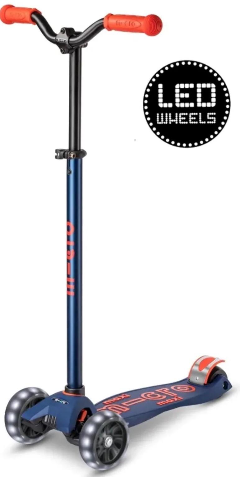 Trotineta Micro Maxi Deluxe Pro LED Navy Red