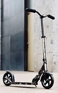 Trotineta Micro Classic Neochrome Black