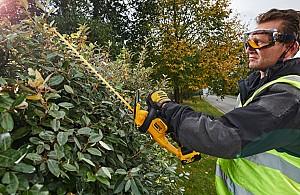 Masina de tuns gard viu cu acumulator Dewalt DCM563PB