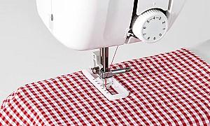 Masina de cusut Brother KD144S