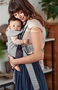 Marsupiu pentru bebelusi BabyBjorn anatomic Mini Grey 3D