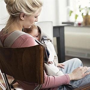 Marsupiu pentru bebelusi BabyBjorn Mini Greige