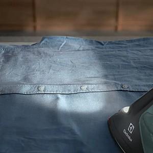 Fier de calcat cu generator de abur Electrolux E8ST2-8OG