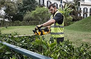 Masina de tuns gard viu cu acumulator Dewalt DCM563P1-QW