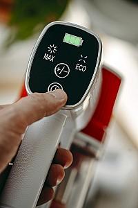 Aspirator vertical Adler AD 7051