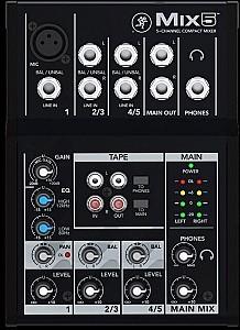 Mixer analogic Mackie Mix5