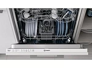 Masina de spalat vase incorporabilă Indesit D2I HL326