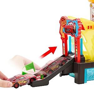 Set de jucarii Hot Wheels Spălătorie auto cu Fulger McQueen (JBM70)