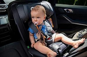 Scaun auto copii Lionelo Bastiaan RWF Red Burgundy