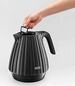 Fierbator electric de apa DeLonghi KBD2001.BK