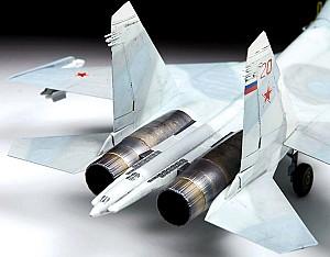 Avion jucarie Zvezda SU-27UB