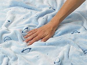 Pled Dormeo Warm Hug Spatiu